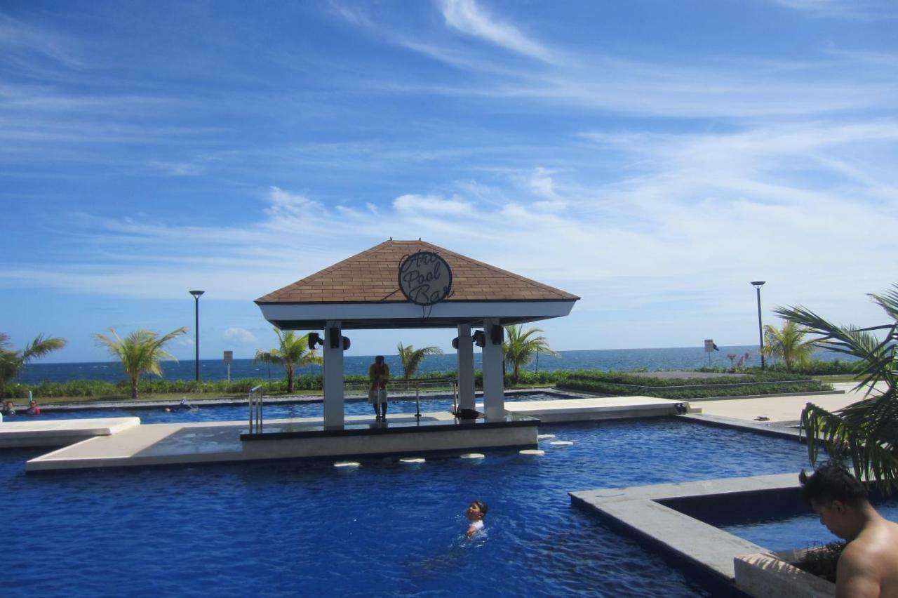 Oceanfront At Arterra, Fast Wifi, Nflix, Kitchen - B Or G Villa Isla de Mactán Exterior foto